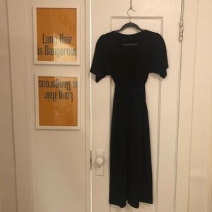 Uniqlo Black Midi Belted T-shirt Dress